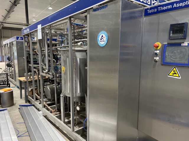 利樂(lè)巴氏殺菌機(jī)